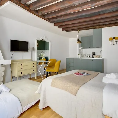 Bnbnova - Le Marais Apartmán